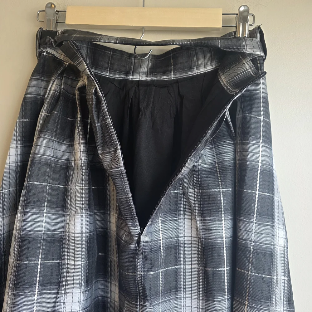 Nikki Lund Plaid Belted A Line Skirt - Black and White - Picture 7 of 10